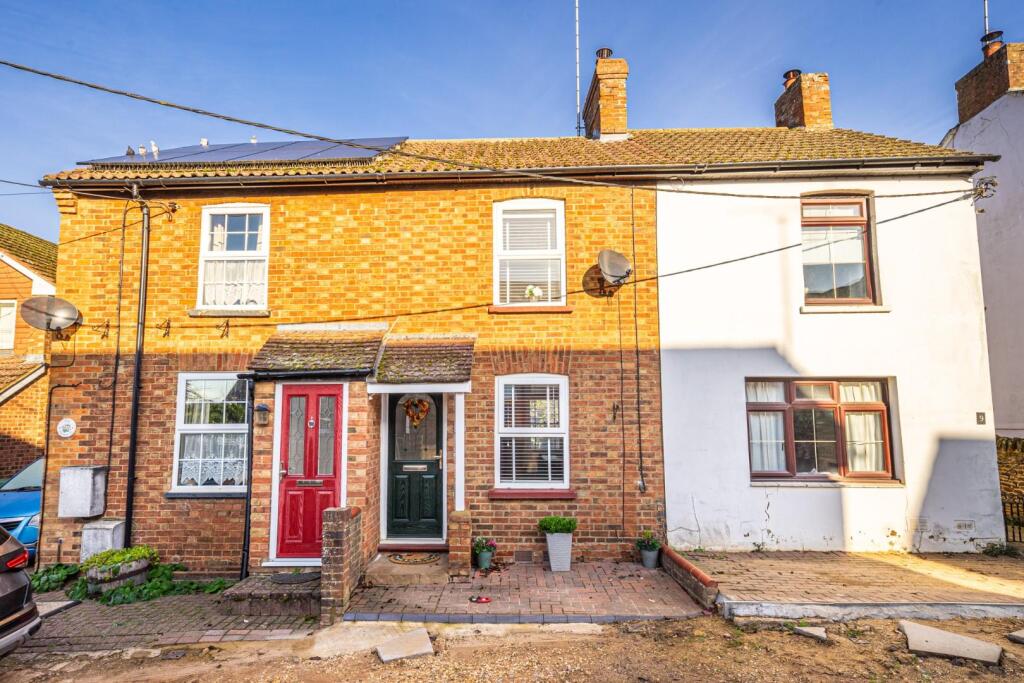 Main image of property: Thomas Street, Heath And Reach, Leighton Buzzard