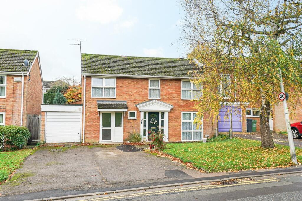 Main image of property: Bideford Green, Leighton Buzzard