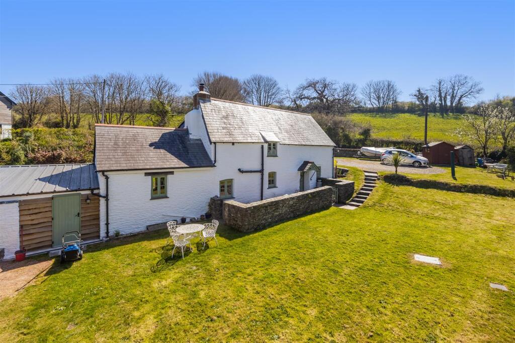 Main image of property: Beeson, Kingsbridge