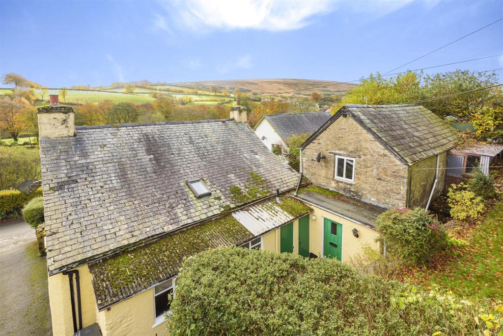 5 bedroom detached house for sale in Withypool, Minehead, TA24