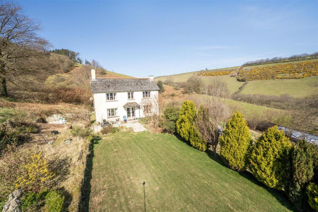 Main image of property: Winsford, Minehead