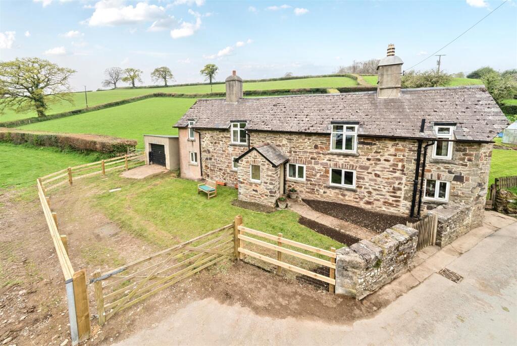Main image of property: Waddicombe