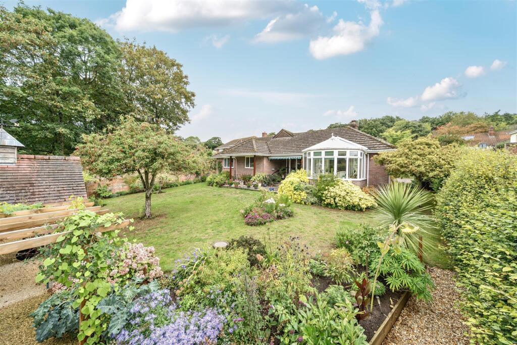 Main image of property: Chapel Cleeve, Minehead