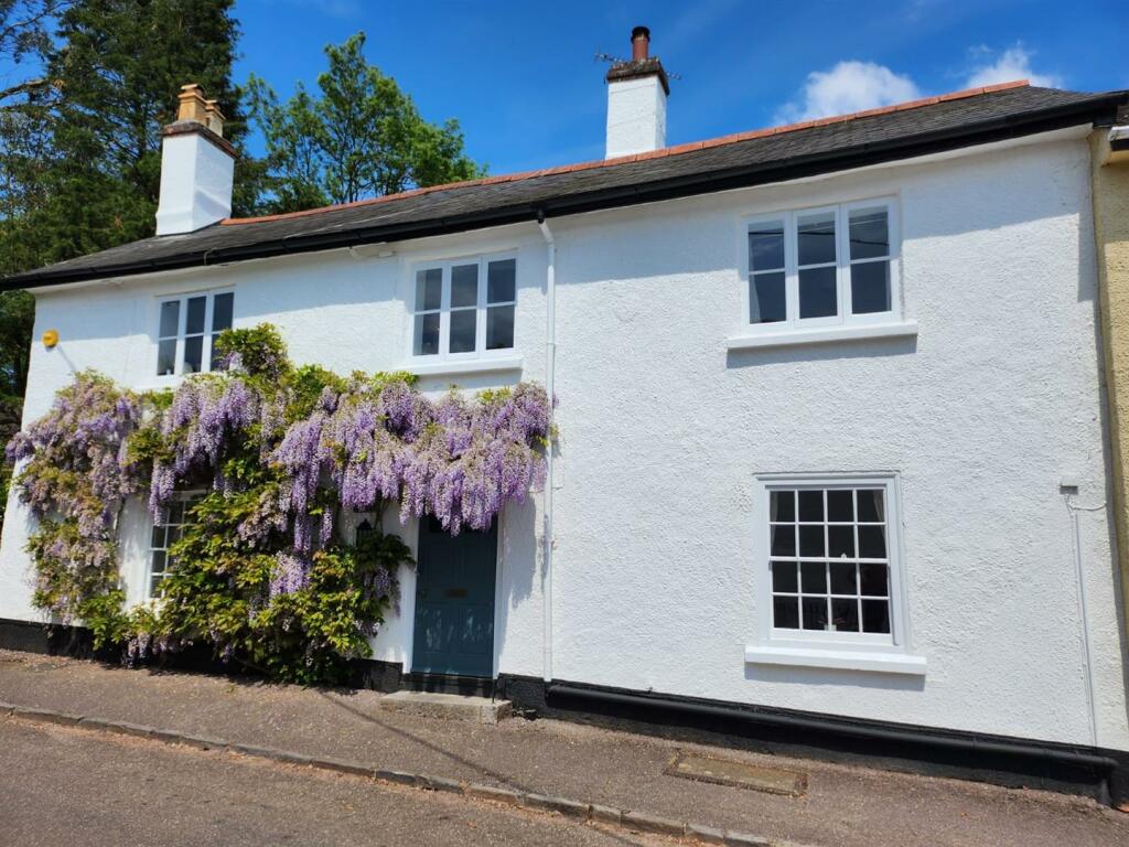 4 bedroom end of terrace house for sale in Rogus, Wellington, TA21