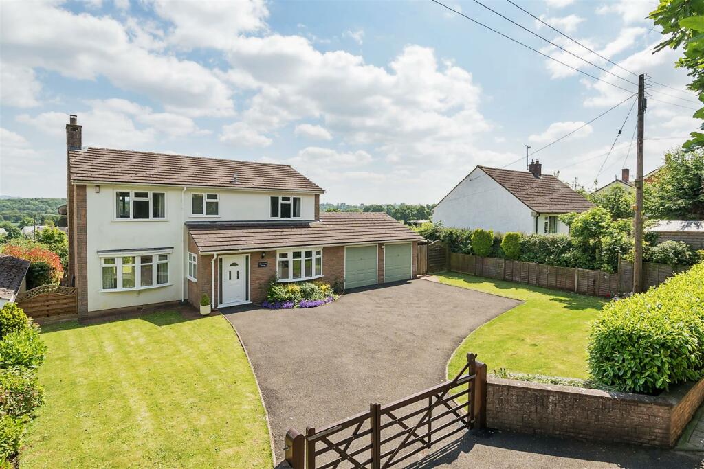 3 bedroom detached house for sale in Rogus, Wellington, TA21