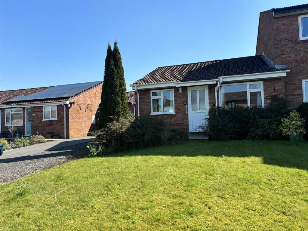 Main image of property: Tedders Close, Hemyock, Cullompton