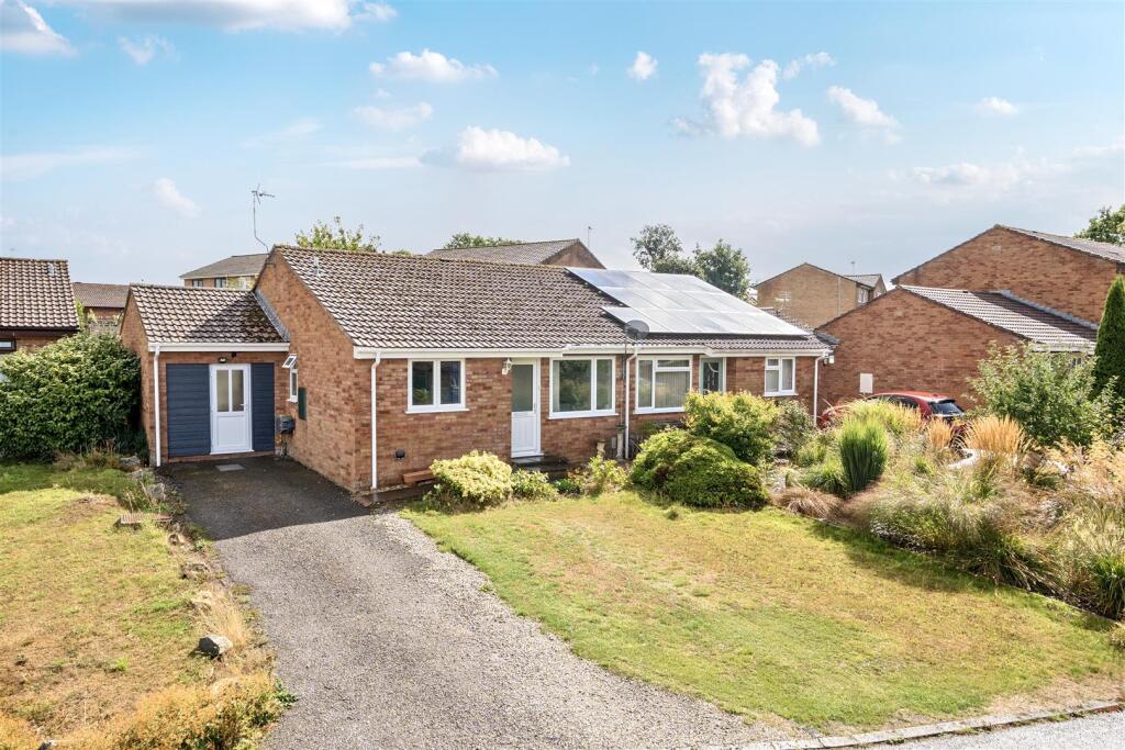 Main image of property: Tedders Close, Hemyock, Cullompton