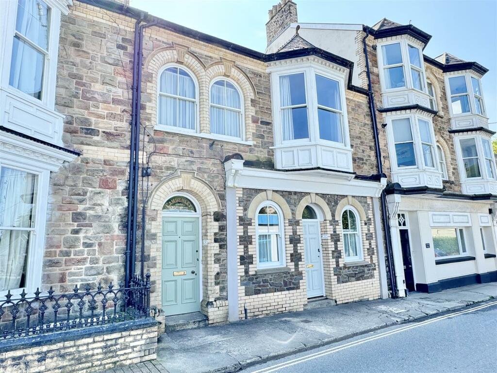 4 bedroom terraced house for sale in King Street, Combe Martin