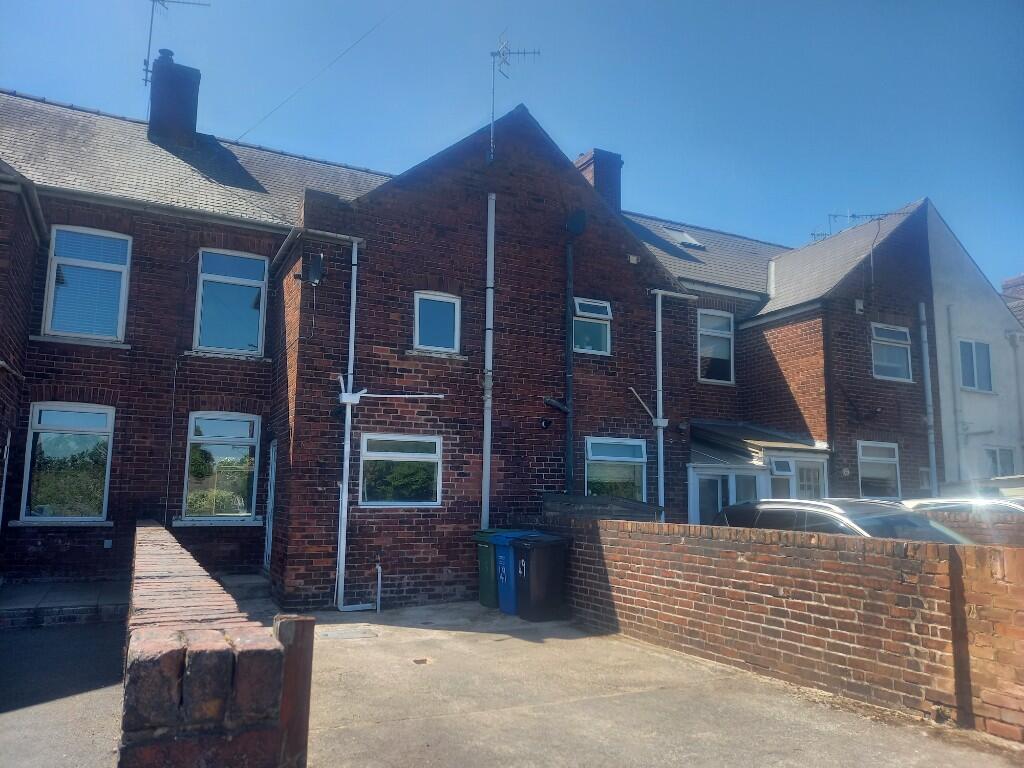 Main image of property: Storforth Lane Terrace, Chesterfield, Derbyshire, S41