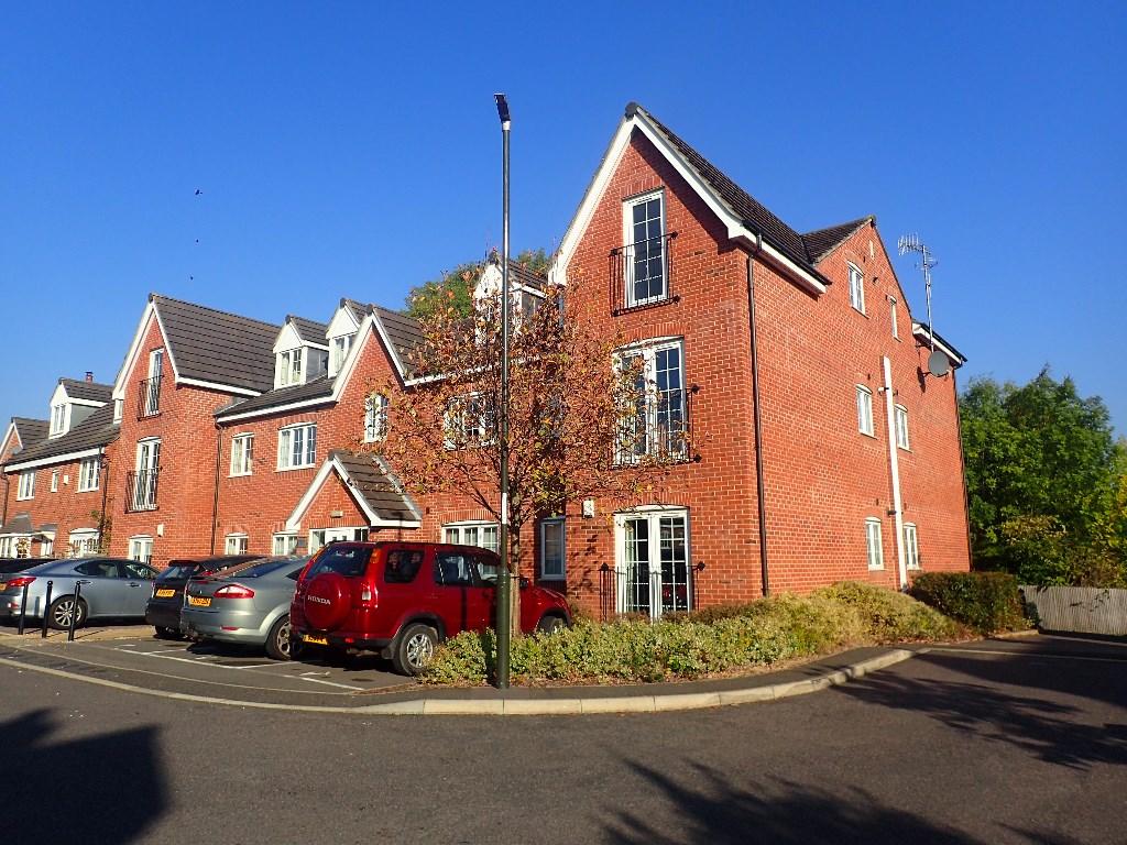 Main image of property: Old Pheasant Court, Chesterfield, Derbyshire, S40