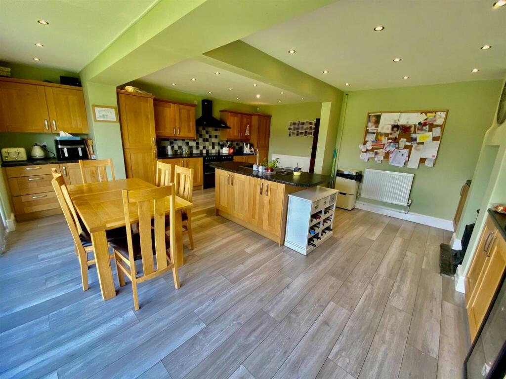 5 bedroom property for sale in Burton Green, Rossett, Wrexham, LL12