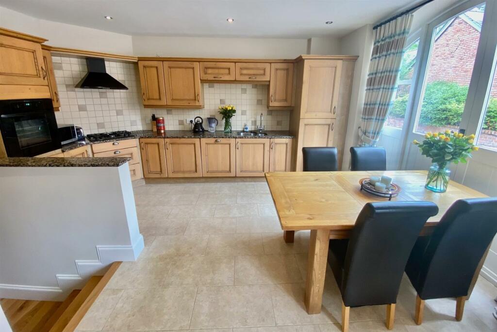 Additional property image - Bryn Edwin Stables, Northop Road, Flint Mountain