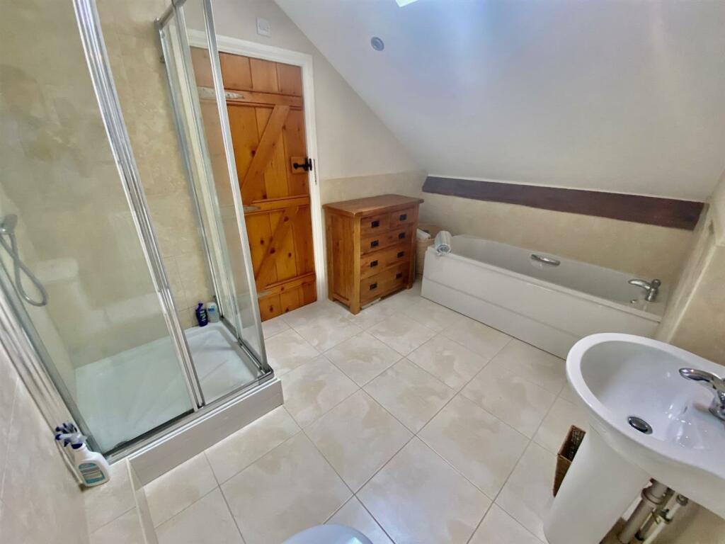 Additional property image - Bryn Edwin Stables, Northop Road, Flint Mountain