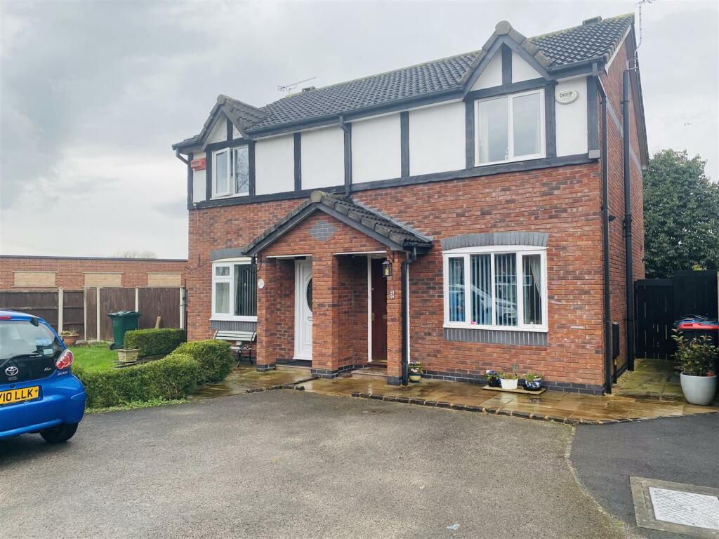 2 bedroom semi-detached house for sale in Sheringham Close, Saltney, Chester, CH4