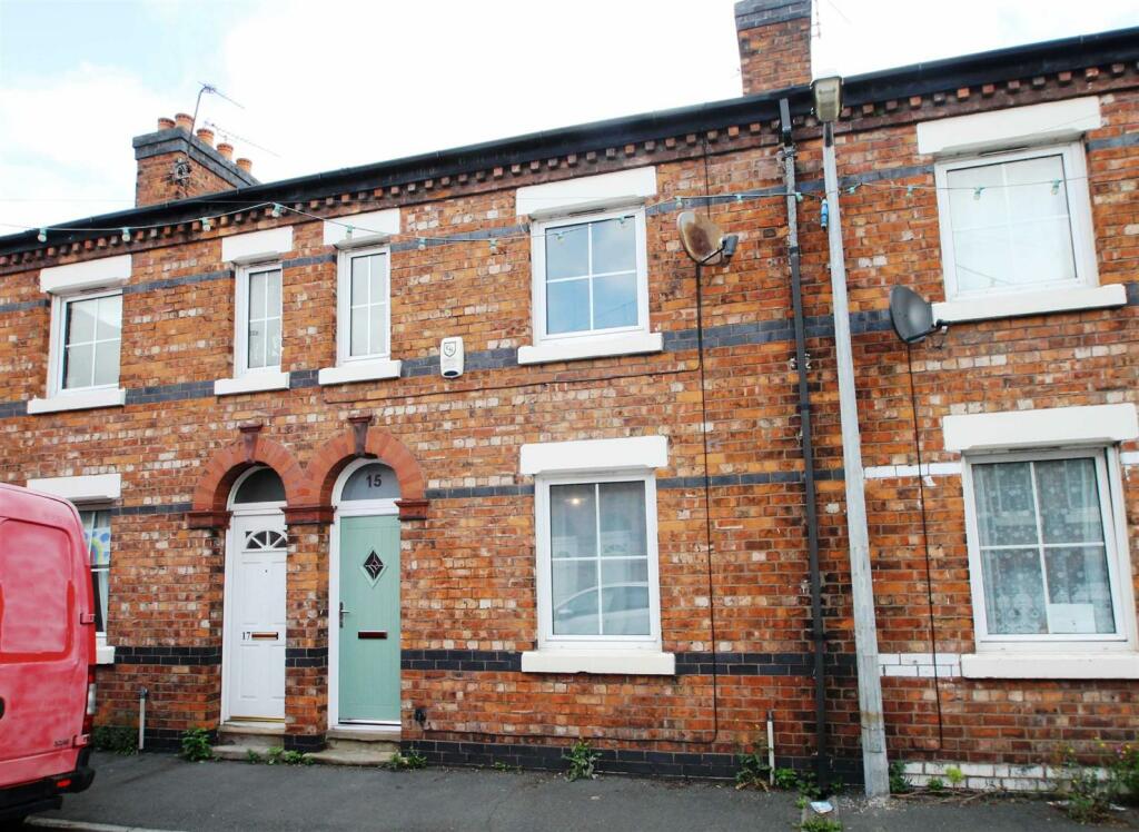 3 bedroom terraced house for sale in North Street, Saltney Ferry, CH4