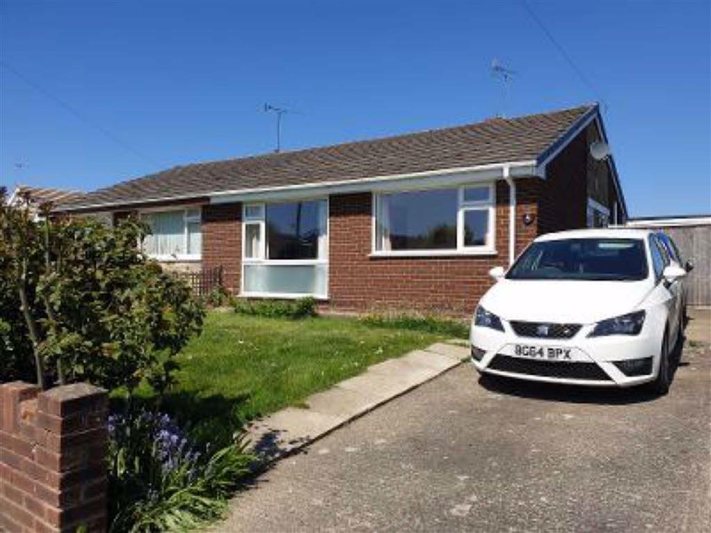 2 bedroom semidetached bungalow for sale in Greenfield Avenue, Higher