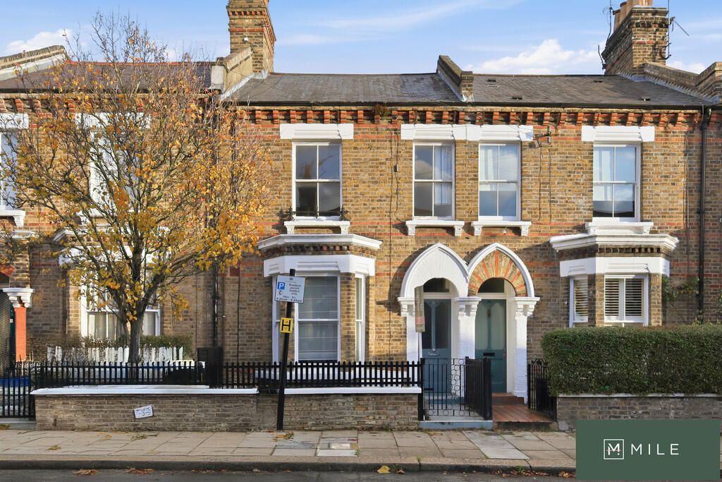 Main image of property: Fifth Avenue, London