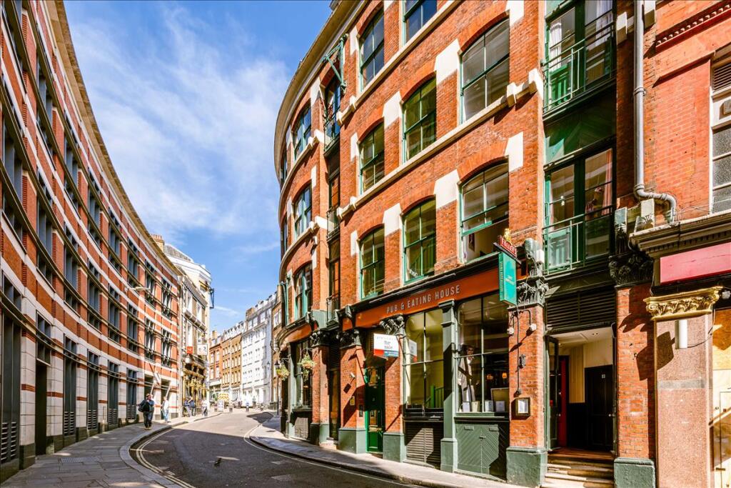 Main image of property: St Andrew's Hill, St Paul's, EC4V