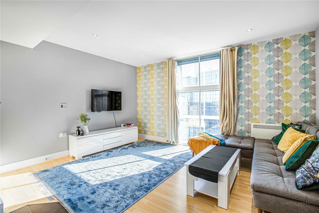 Main image of property: Warwick Building, Chelsea Bridge Wharf, London, SW11