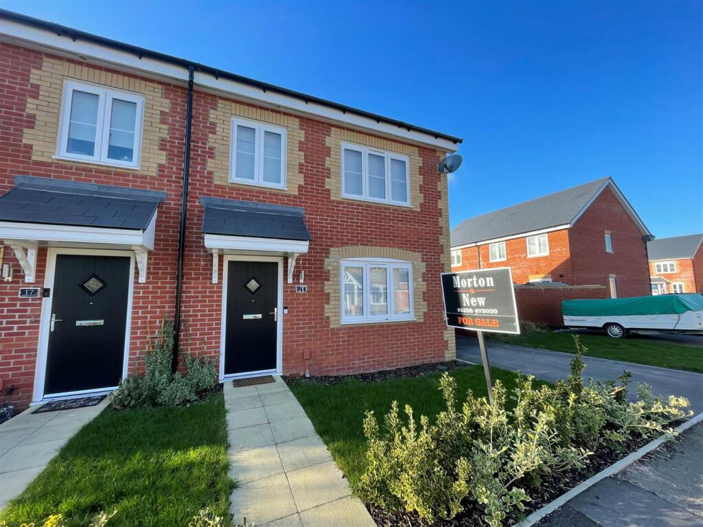 3 bedroom semidetached house for sale in Bagber Road, Stalbridge, DT10