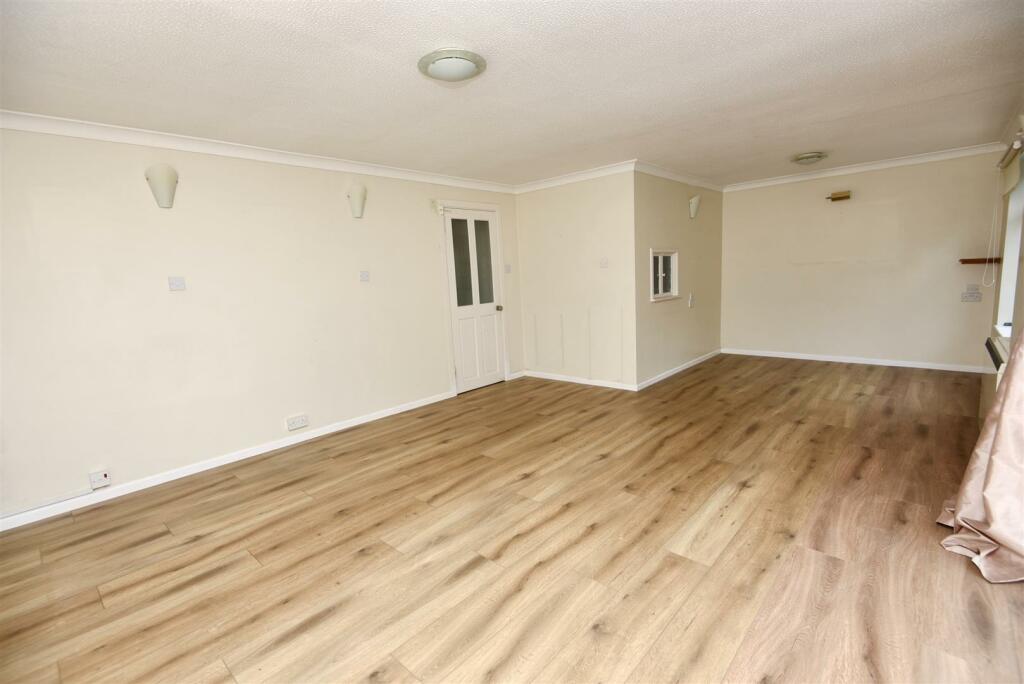 Additional property image - Park Road, Henstridge, Templecombe