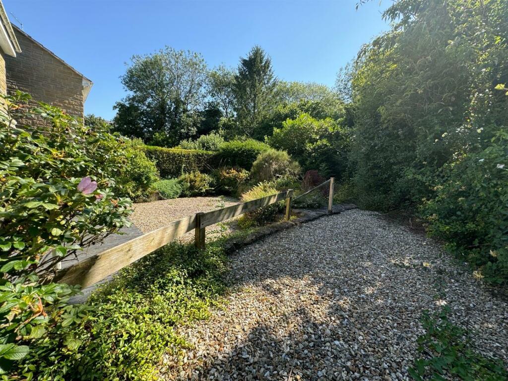 Additional property image - Park Road, Henstridge, Templecombe