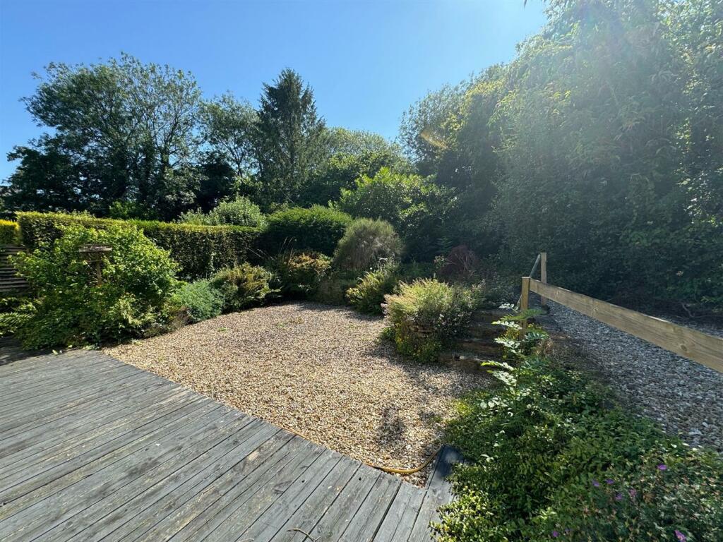 Additional property image - Park Road, Henstridge, Templecombe