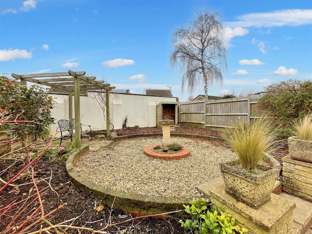 Additional property image - Ash Walk, Henstridge, Templecombe