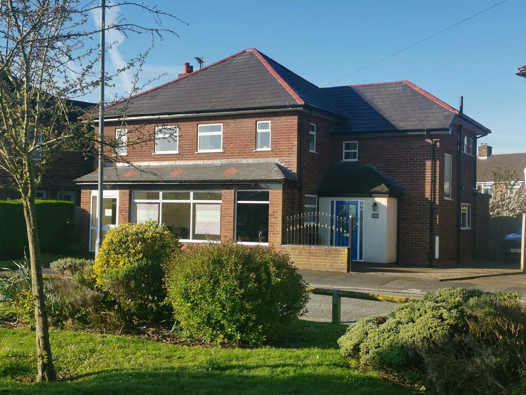 4 bedroom detached house for sale in Chester Road, Huntington, CH3