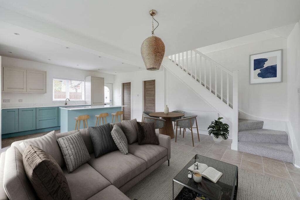 Additional property image - Upton Lane, Upton, CH2
