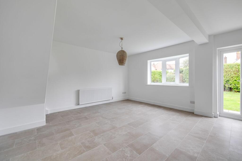 Additional property image - Upton Lane, Upton, CH2