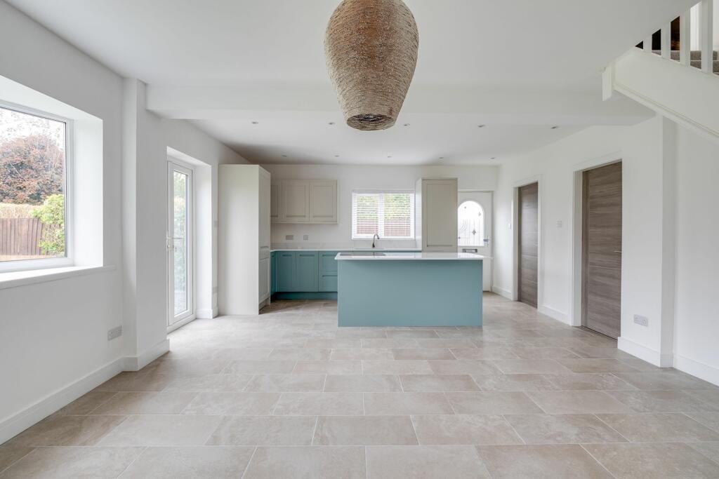 Additional property image - Upton Lane, Upton, CH2