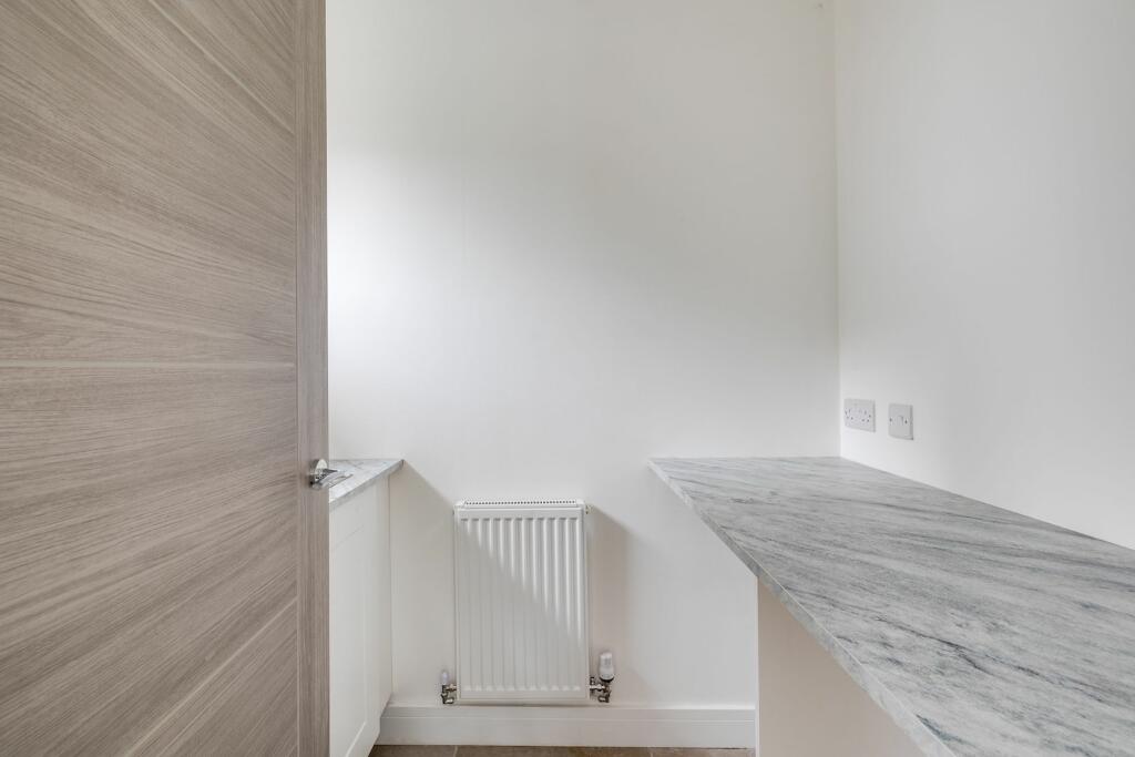 Additional property image - Upton Lane, Upton, CH2