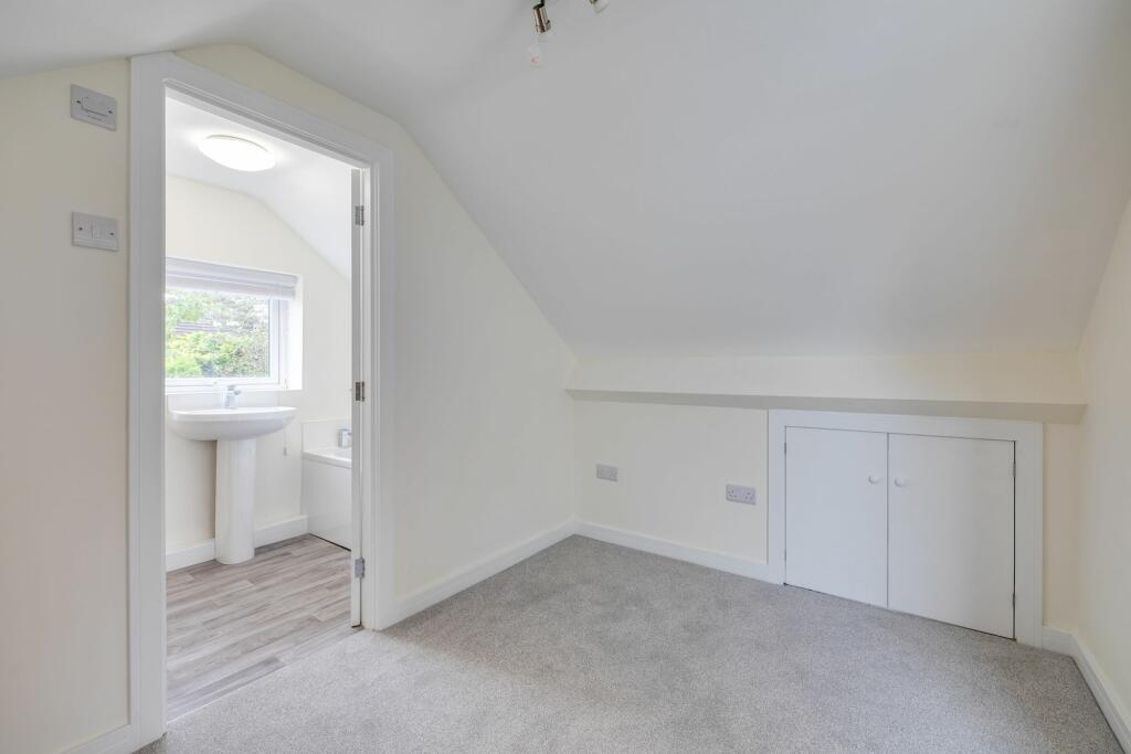 Additional property image - Upton Lane, Upton, CH2