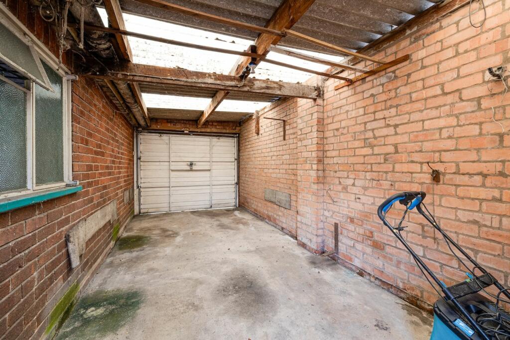 Additional property image - Whitchurch Road, Great Boughton, CH3