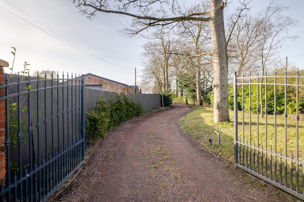 Additional property image - Deeside Lane, Sealand, CH1