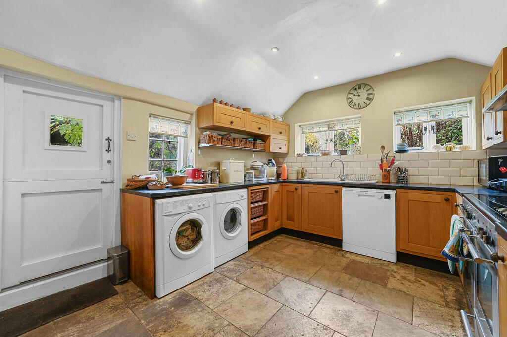Additional property image - Swan Street, Sible Hedingham, Essex