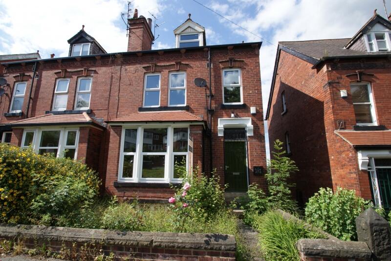 5 bedroom terraced house for rent in Wood Lane, Headingley, Leeds, LS6