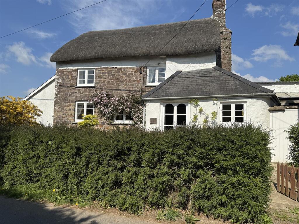 Main image of property: CHAWLEIGH