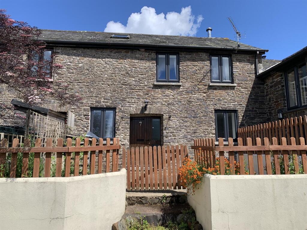 Main image of property: CHAWLEIGH