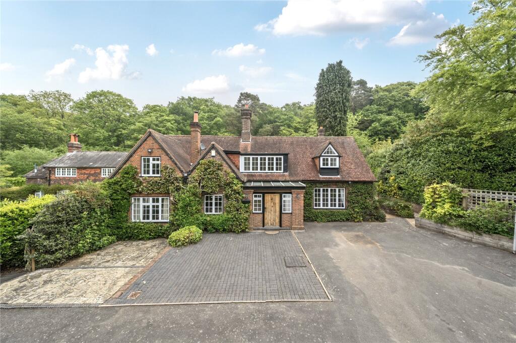 Main image of property: Red Lane, Seal, Kent, TN15