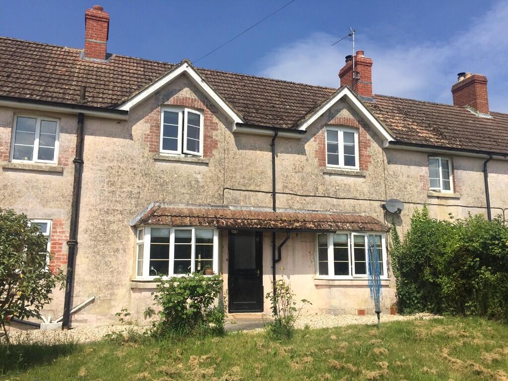 Main image of property: 43 Newtown, Tisbury, Salisbury, SP3 6NY