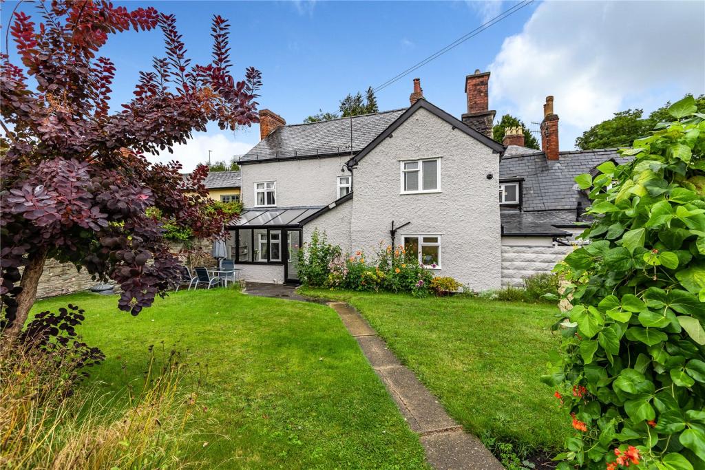 5 bedroom town house for sale in Duke Street, Kington, Herefordshire