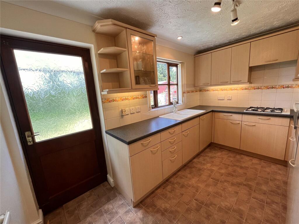 4 bedroom bungalow for sale in Old Station Way, Glasbury, Hereford
