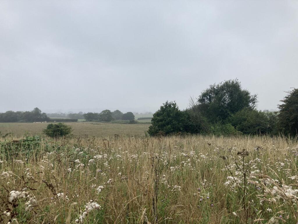 Main image of property: Broadclyst EX5