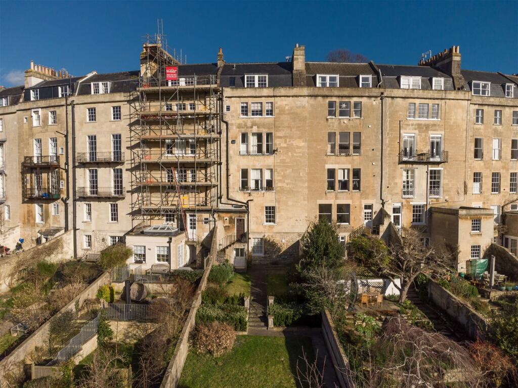 Additional property image - Widcombe Crescent, Bath, BA2 6AH