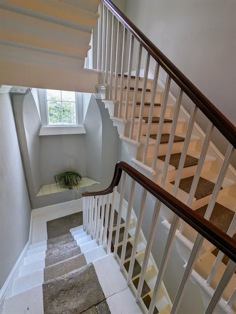 Additional property image - Widcombe Crescent, Bath, BA2 6AH
