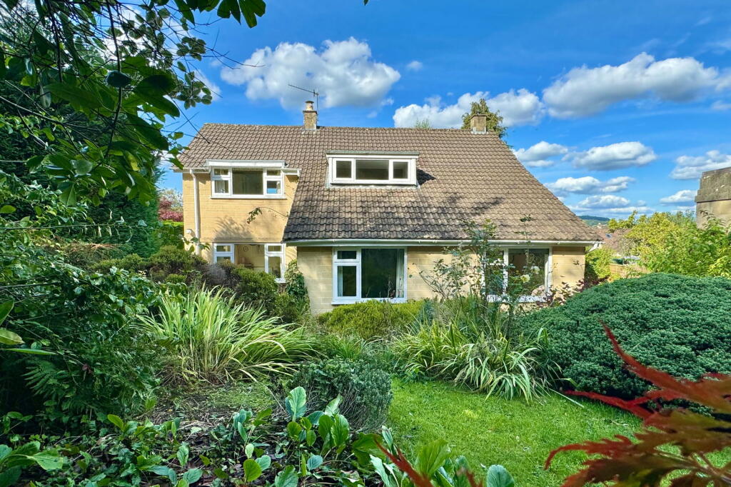 4 bedroom detached house for sale in Warminster Road, Bath, BA2