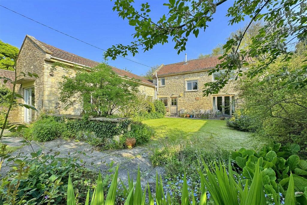 4 bedroom detached house for sale in Green Lane, Hinton Charterhouse, BA2