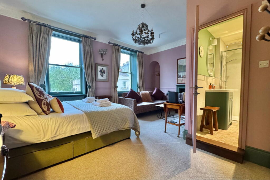 Additional property image - Belvedere, Bath